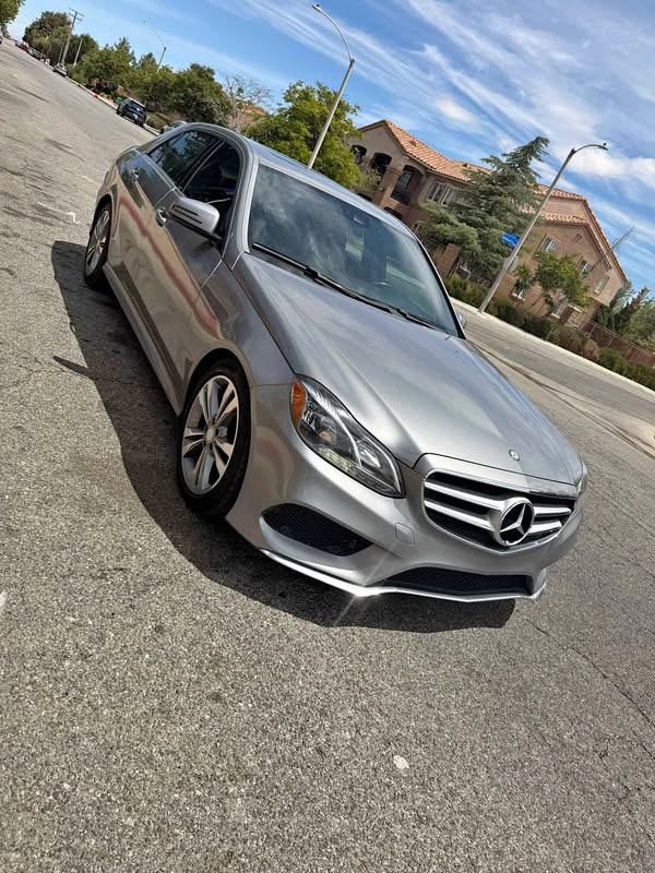 2014 Mercedes-Benz E-Class - E 350 4MATIC Sedan 4D