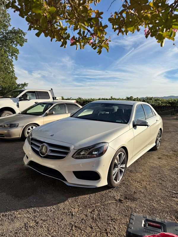 2014 Mercedes-Benz E-Class - E 350 4MATIC Sedan 4D