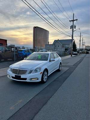 2013 Mercedes-Benz E-Class - E 350 4MATIC Sedan 4D