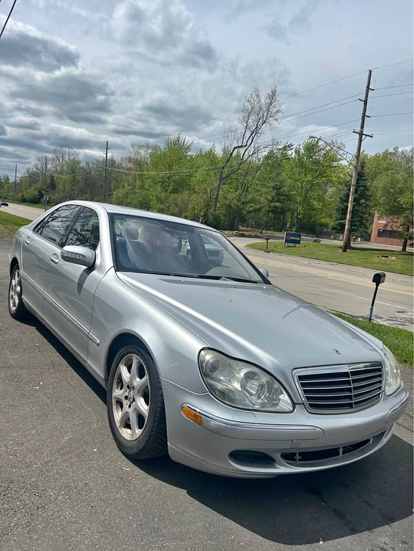2005 Mercedes-Benz S-Class - S 500 4MATIC Sedan 4D