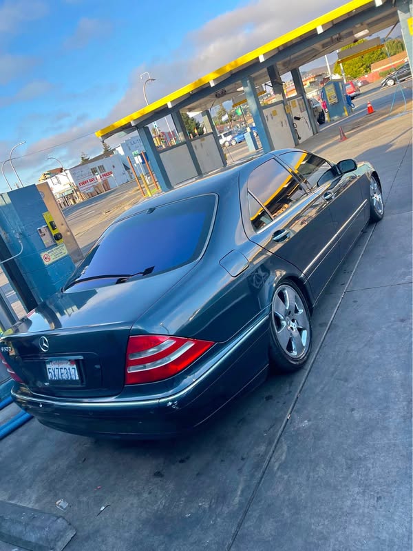 2002 Mercedes-Benz S-Class - S 500 4MATIC Sedan 4D