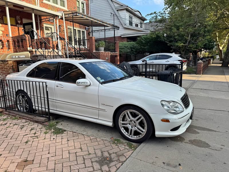 2006 Mercedes-Benz S-Class - S 55 AMG Sedan 4D
