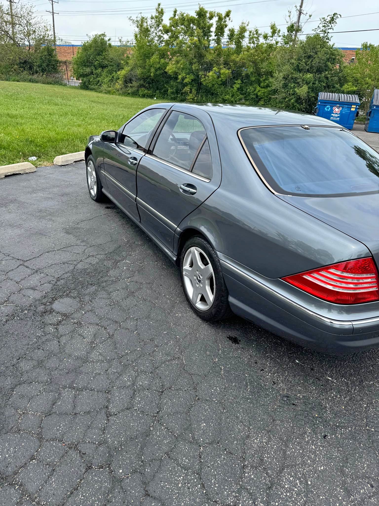 2006 Mercedes-Benz S-Class - S 500 4MATIC Sedan 4D