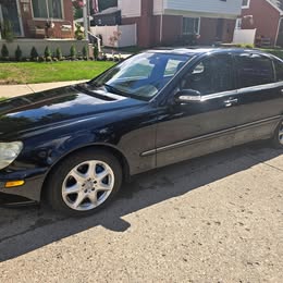 2005 Mercedes-Benz S-Class - S 500 4MATIC Sedan 4D