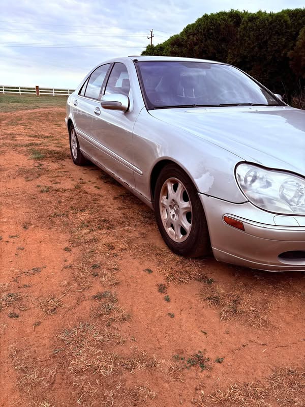 2002 Mercedes-Benz S-Class - 4 DOOR