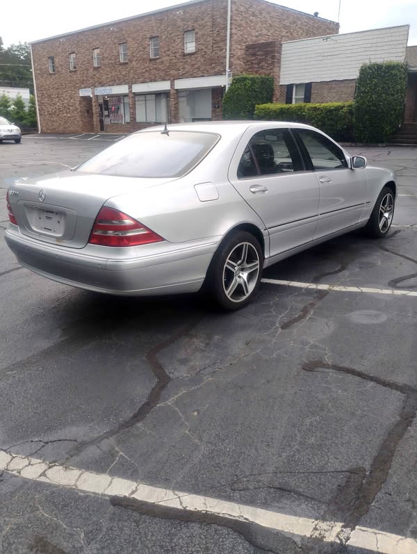 2001 Mercedes-Benz S-Class - S 500 Sedan 4D