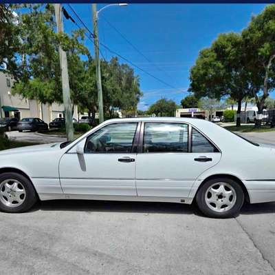 1999 Mercedes-Benz S-Class - S 420 Sedan 4D