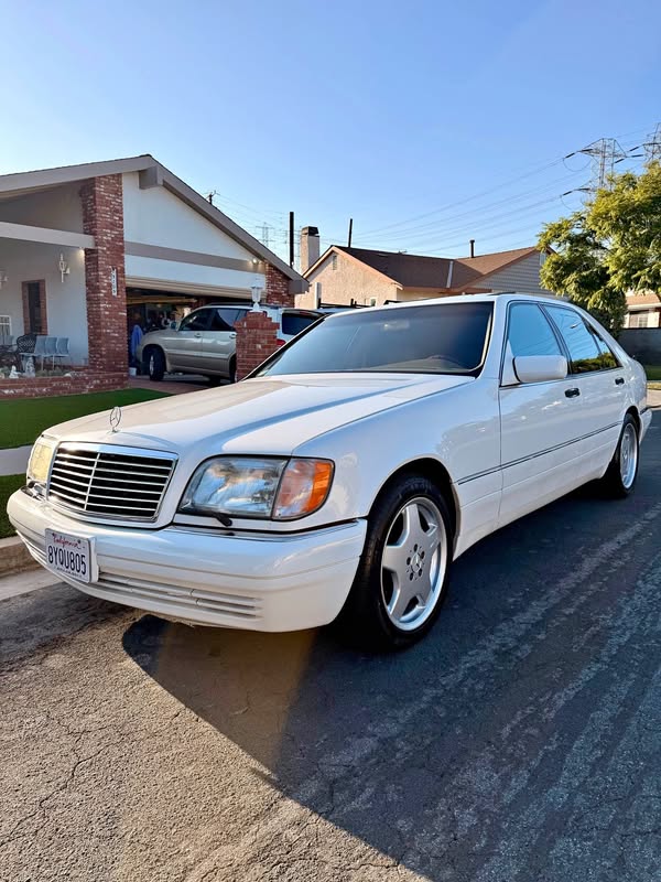 1999 Mercedes-Benz S-Class - S 420 Sedan 4D