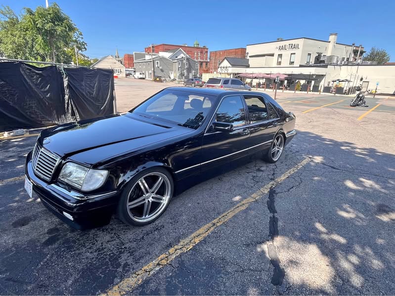 1999 Mercedes-Benz S-Class - S 500 Sedan 4D