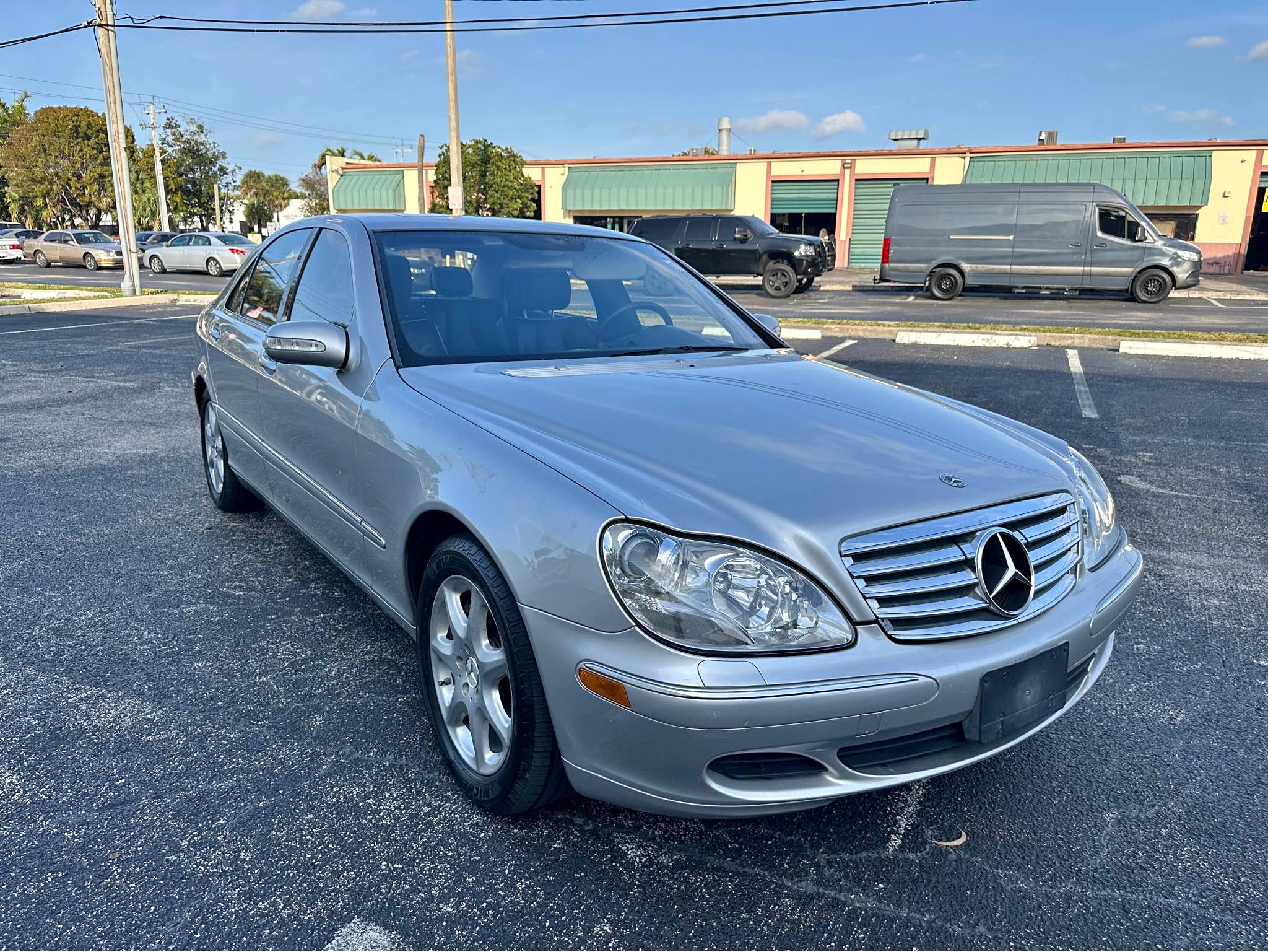 2004 Mercedes-Benz S-Class - S 450 4MATIC Sedan 4D