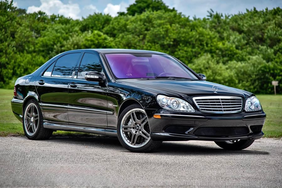 2006 Mercedes-Benz S-Class - S 65 AMG Sedan 4D