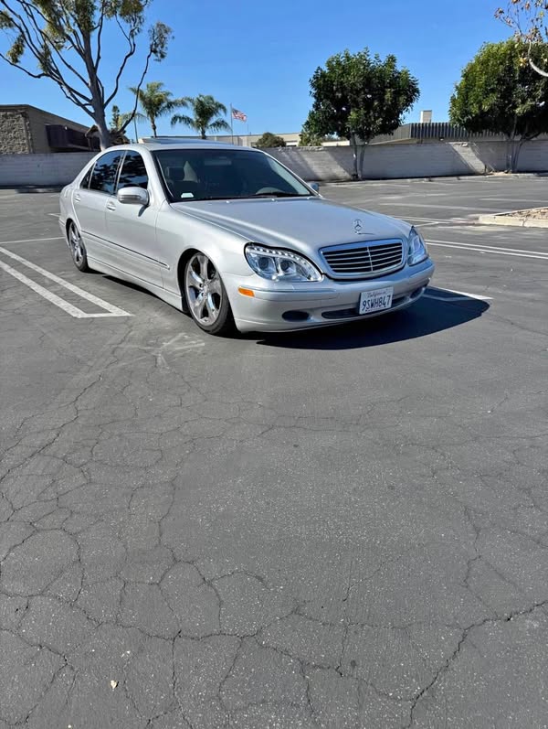 2000 Mercedes-Benz S-Class - S 500 Sedan 4D