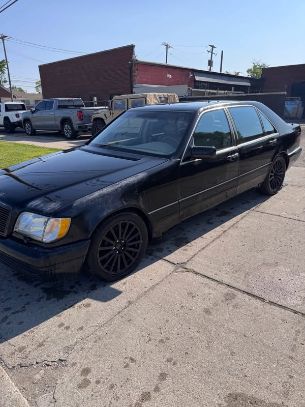 1999 Mercedes-Benz S-Class - S 500 4MATIC Sedan 4D