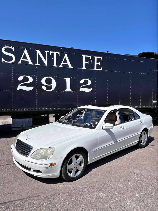 2004 Mercedes-Benz S-Class - S 500 Sedan 4D