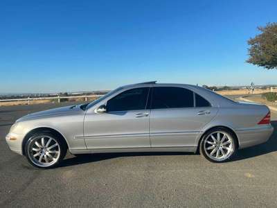 2001 Mercedes-Benz S-Class