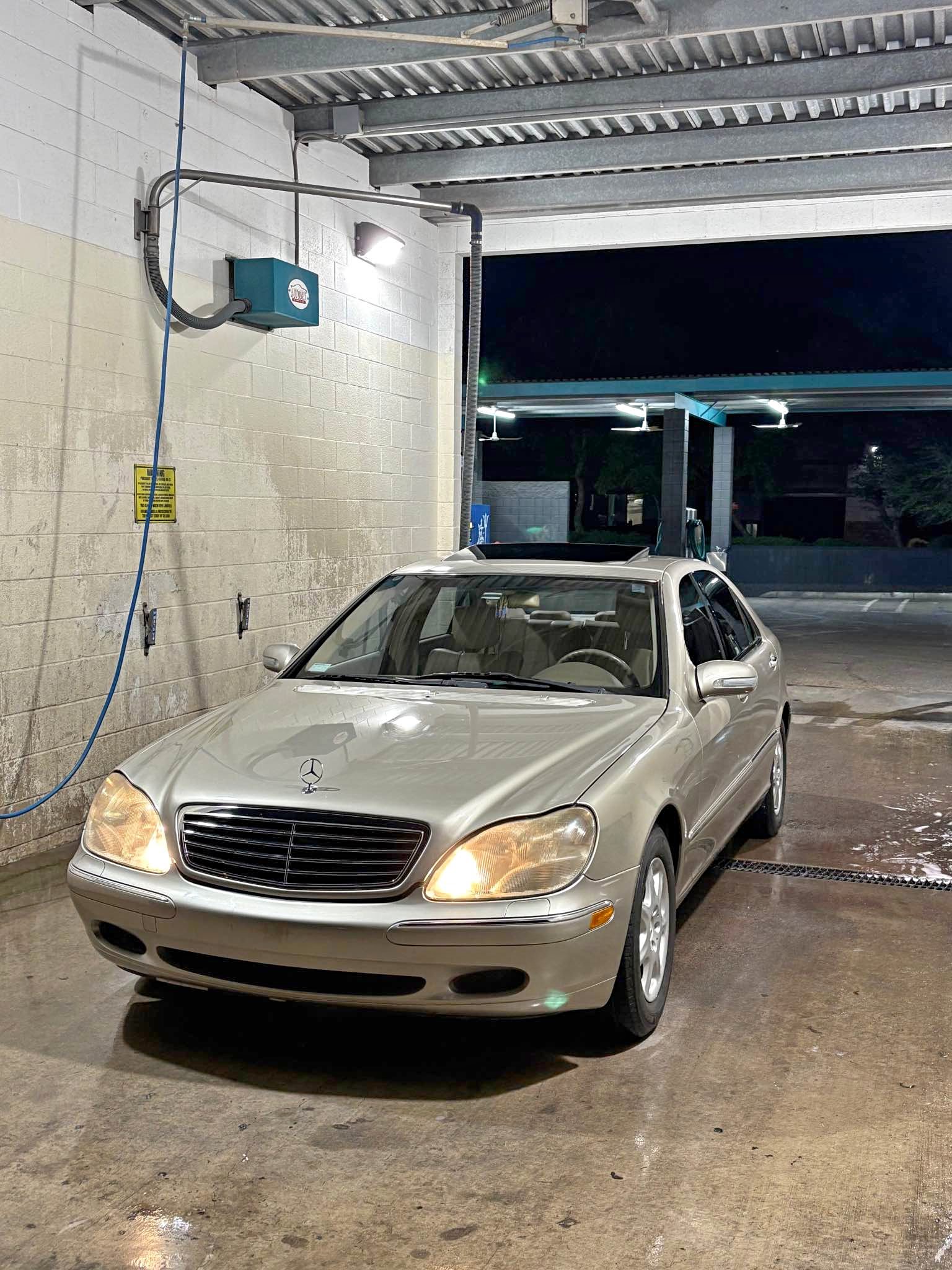 2000 Mercedes-Benz S-Class - S 500 Sedan 4D