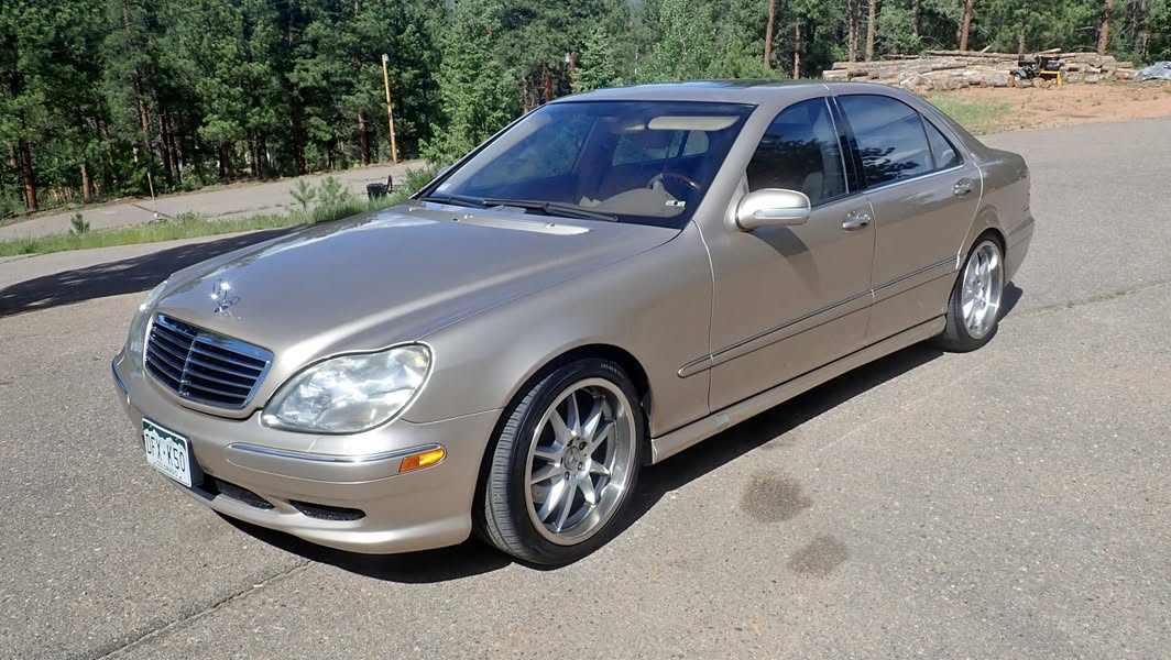 2001 Mercedes-Benz S-Class S 500 4MATIC Sedan 4D