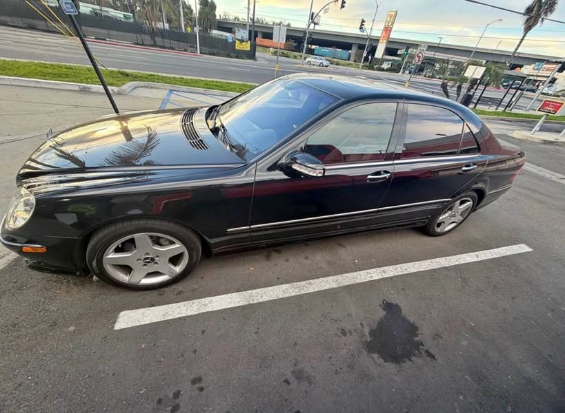 2005 Mercedes-Benz S-Class - S 500 Sedan 4D