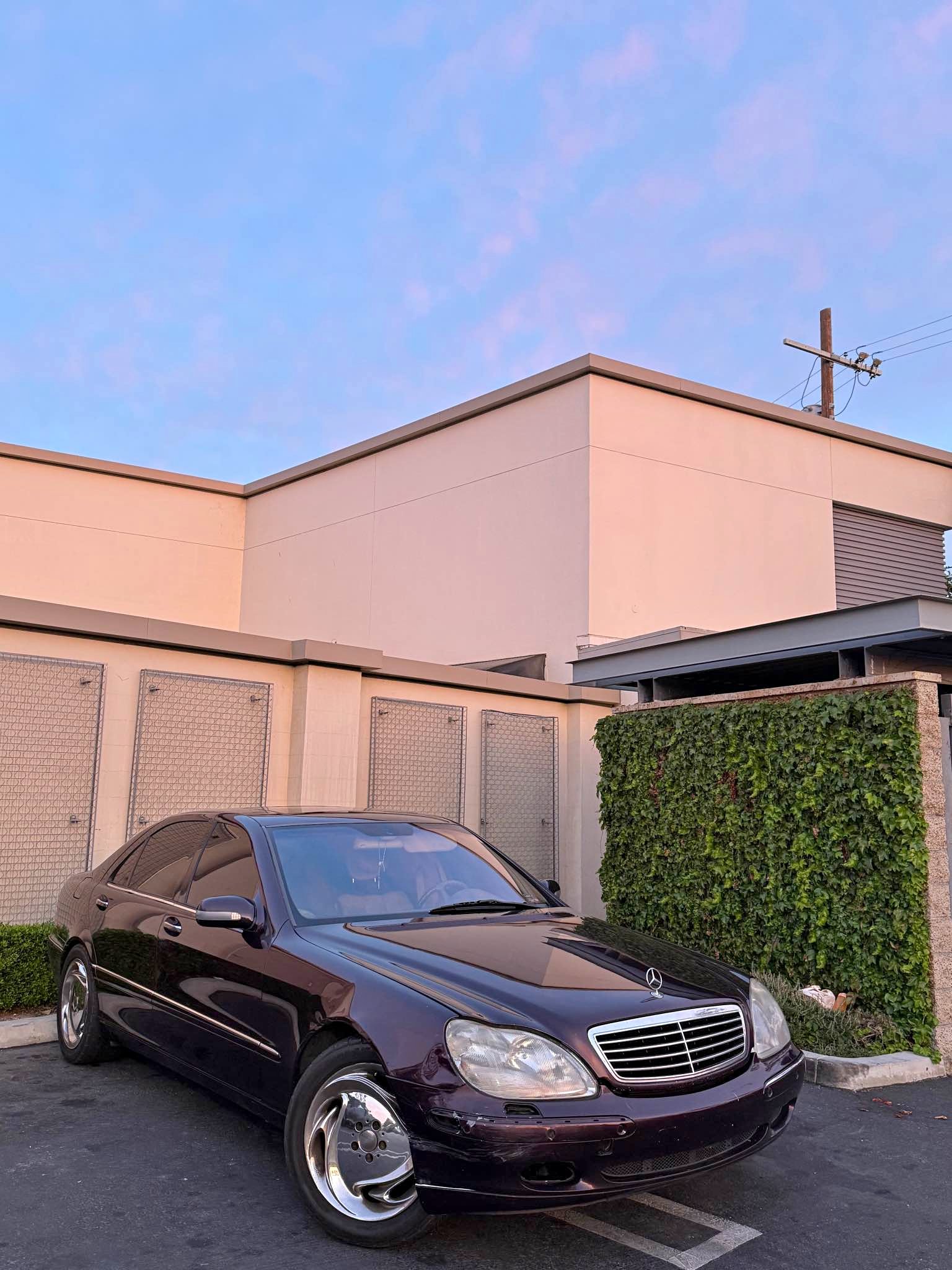 2000 Mercedes-Benz S-Class - S 500 Sedan 4D