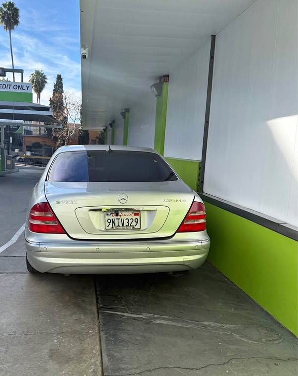 2001 Mercedes-Benz S-Class - S 500 4MATIC Sedan 4D