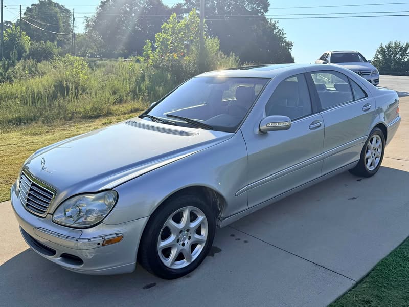 2003 Mercedes-Benz S-Class - S 550 4MATIC Sedan 4D
