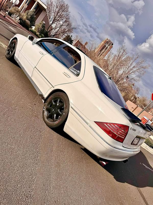 2006 Mercedes-Benz S-Class - S 500 Sedan 4D