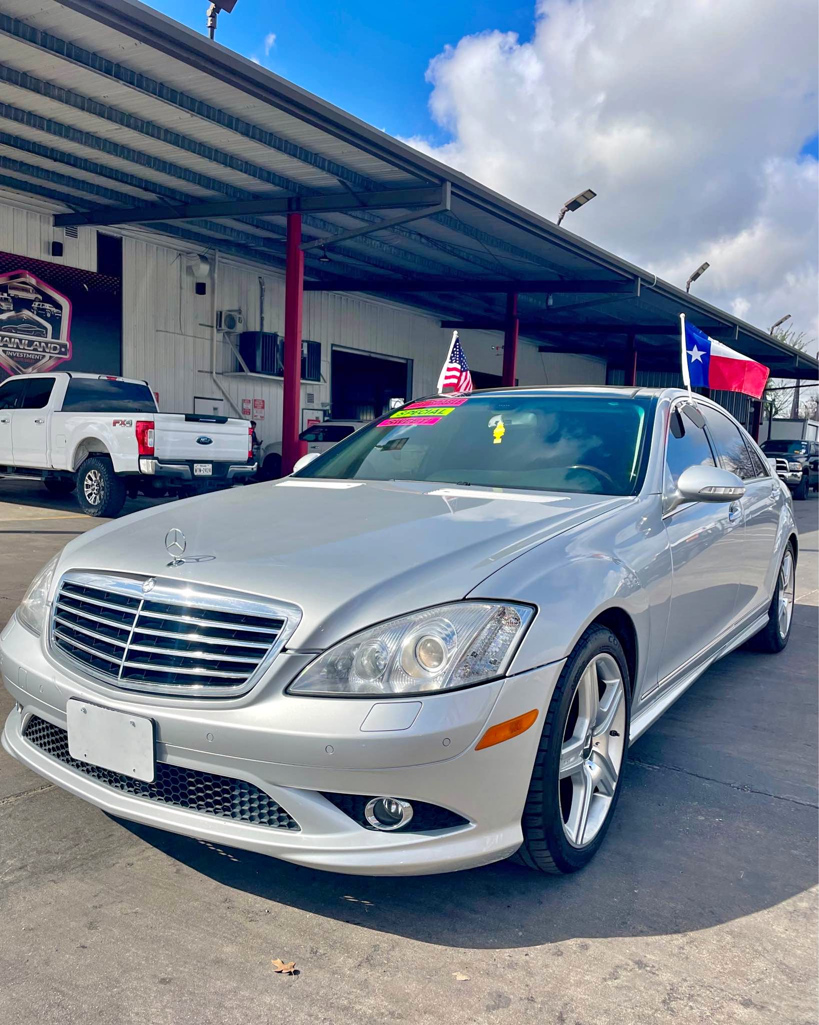 2007 Mercedes-Benz S-Class - S 550 4MATIC Sedan 4D