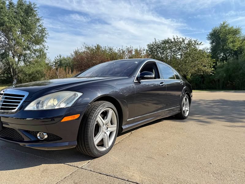 2008 Mercedes-Benz S-Class - S 550 4MATIC Sedan 4D