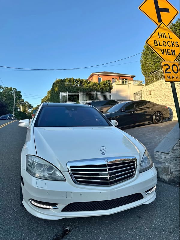 2012 Mercedes-Benz S-Class - S 550 Sedan 4D