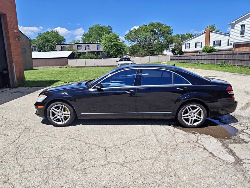 2008 Mercedes-Benz S-Class - S 550 4MATIC Sedan 4D