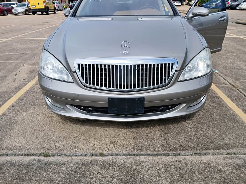 2007 Mercedes-Benz S-Class - S 550 Sedan 4D
