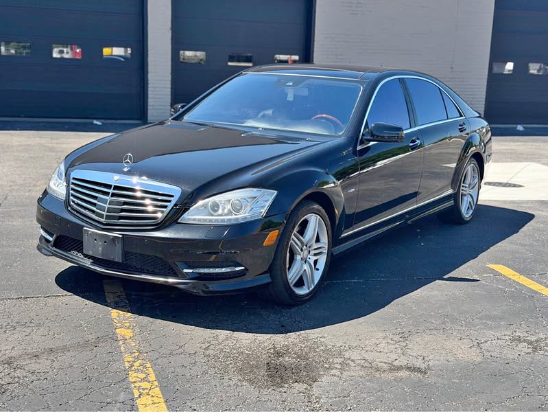 2012 Mercedes-Benz S-Class - S 550 4MATIC Sedan 4D