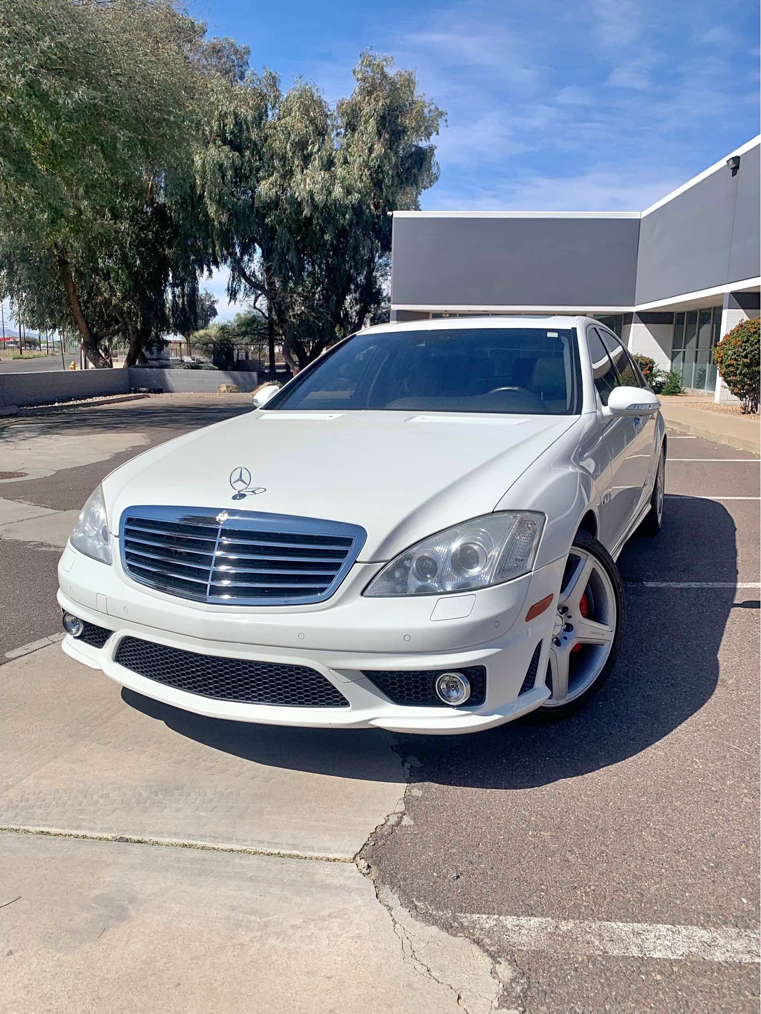 2009 Mercedes-Benz S-Class - S 63 AMG Sedan 4D