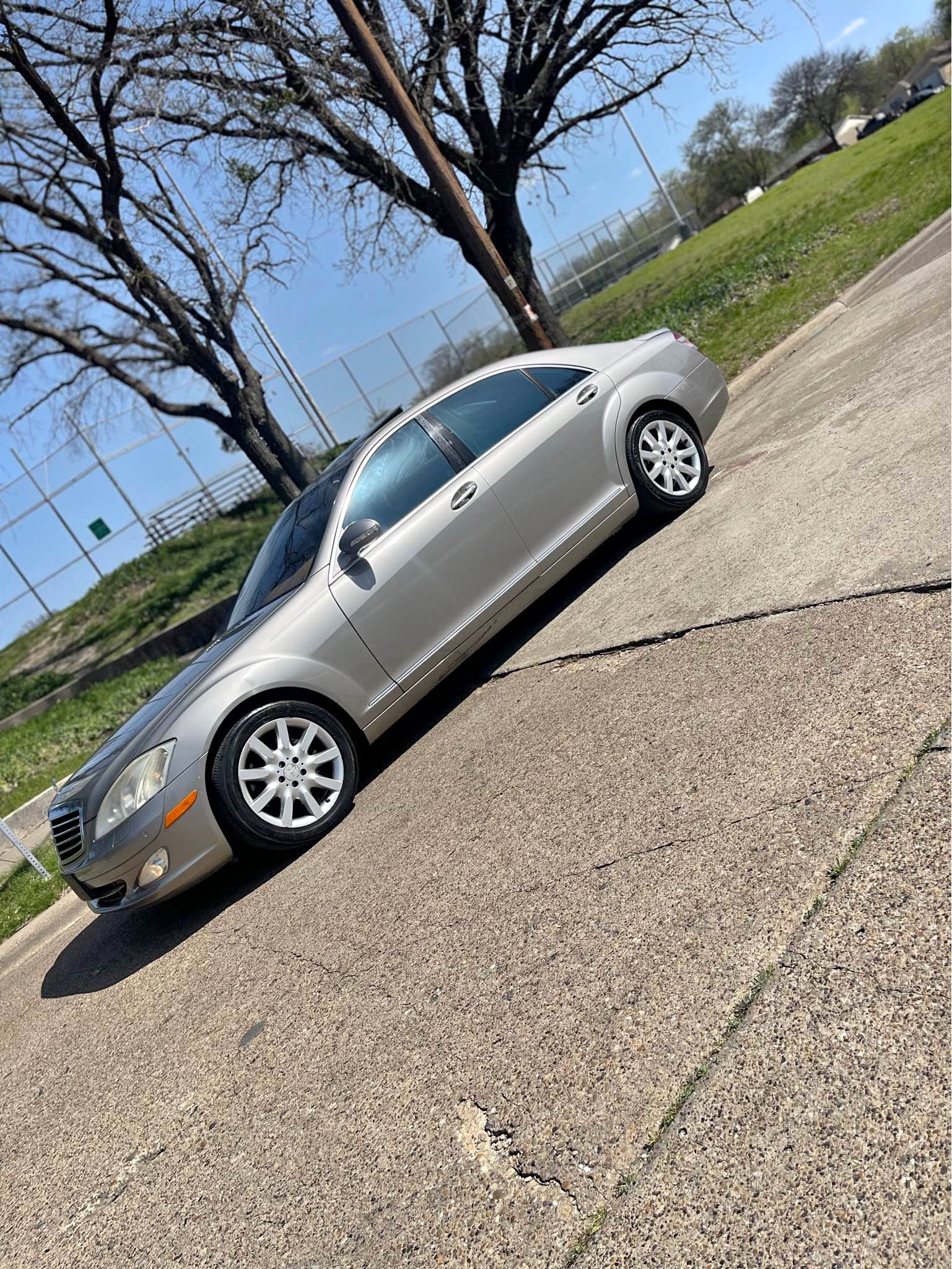 2009 Mercedes-Benz S-Class - S 500 Sedan 4D
