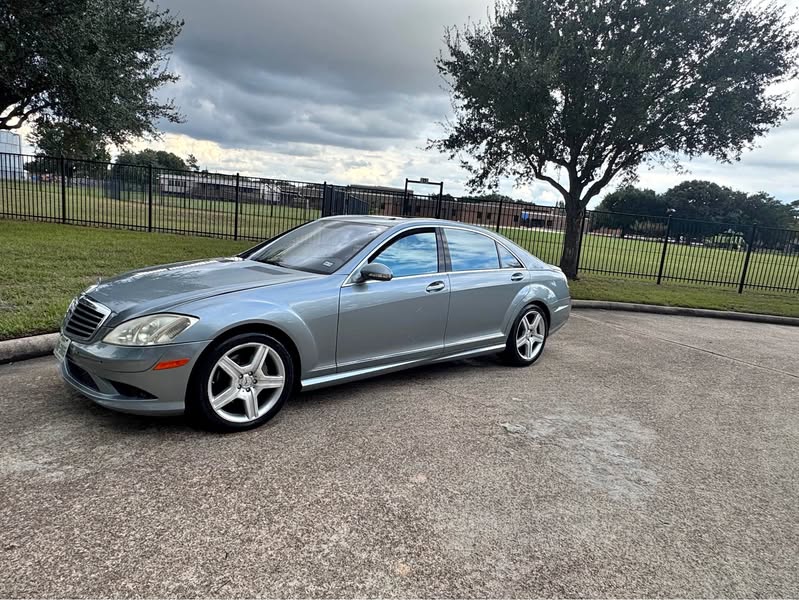 2008 Mercedes-Benz S-Class - S 550 Sedan 4D