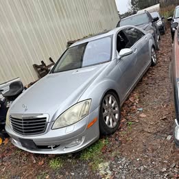 2007 Mercedes-Benz S-Class - S 550 4MATIC Sedan 4D