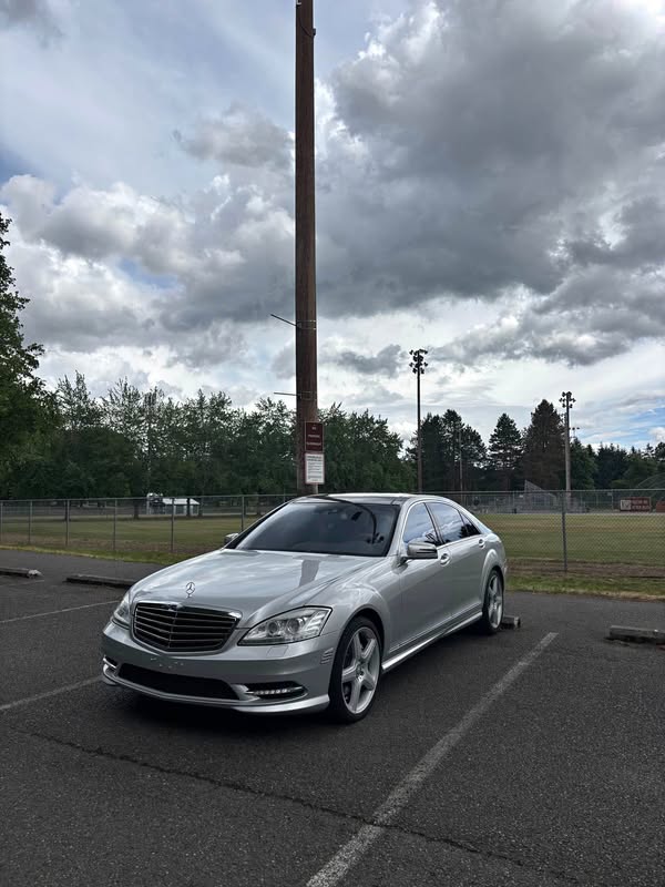 2010 Mercedes-Benz S-Class