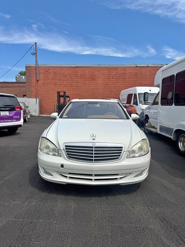 2008 Mercedes-Benz S-Class - S 550 4MATIC Sedan 4D