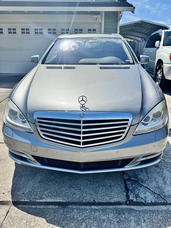 2012 Mercedes-Benz S-Class - S 550 Sedan 4D