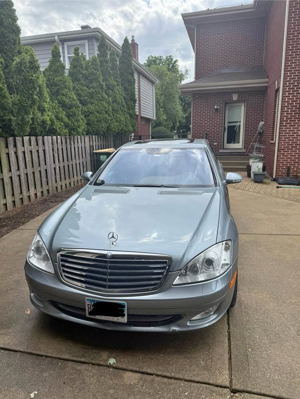 2007 Mercedes-Benz S-Class - S 550 Sedan 4D