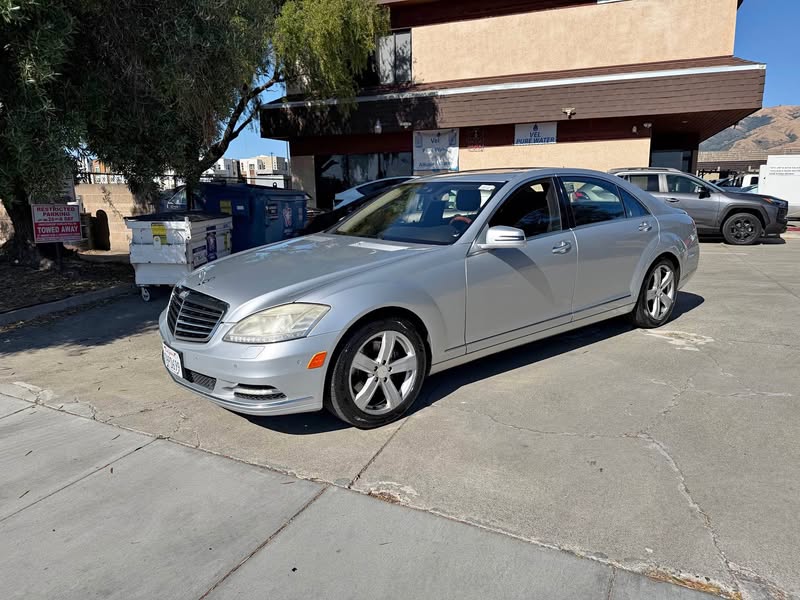2010 Mercedes-Benz S-Class - S 550 Sedan 4D