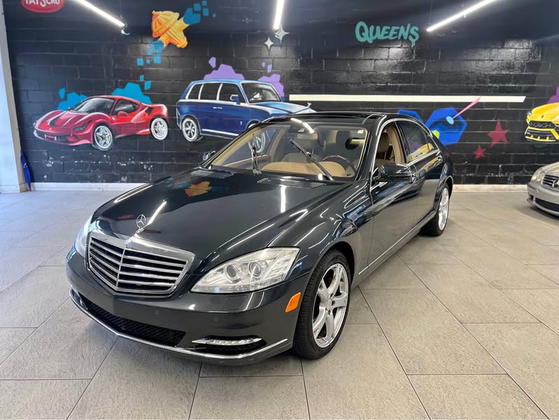 2013 Mercedes-Benz S-Class - S 550 4MATIC Sedan 4D