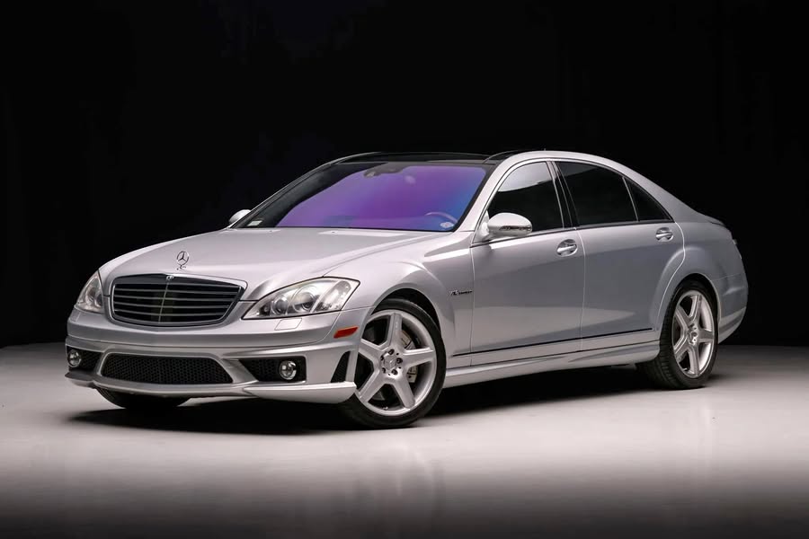 2007 Mercedes-Benz S-Class S 65 AMG Sedan 4D