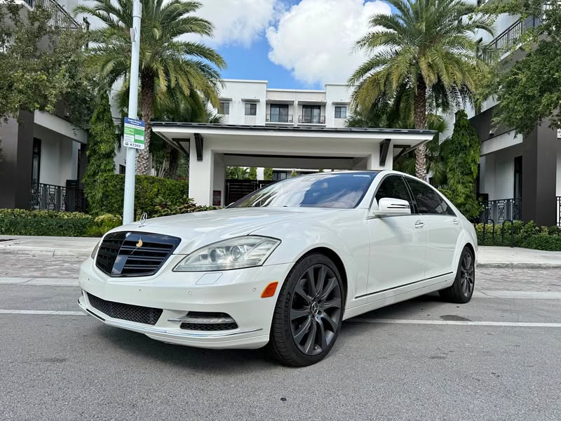 2013 Mercedes-Benz S-Class - S 550 Sedan 4D