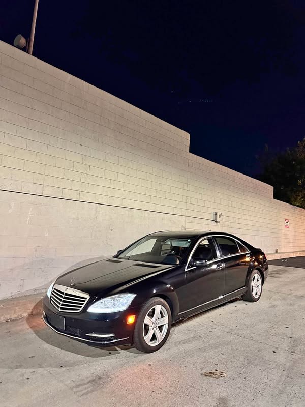 2012 Mercedes-Benz S-Class - S550