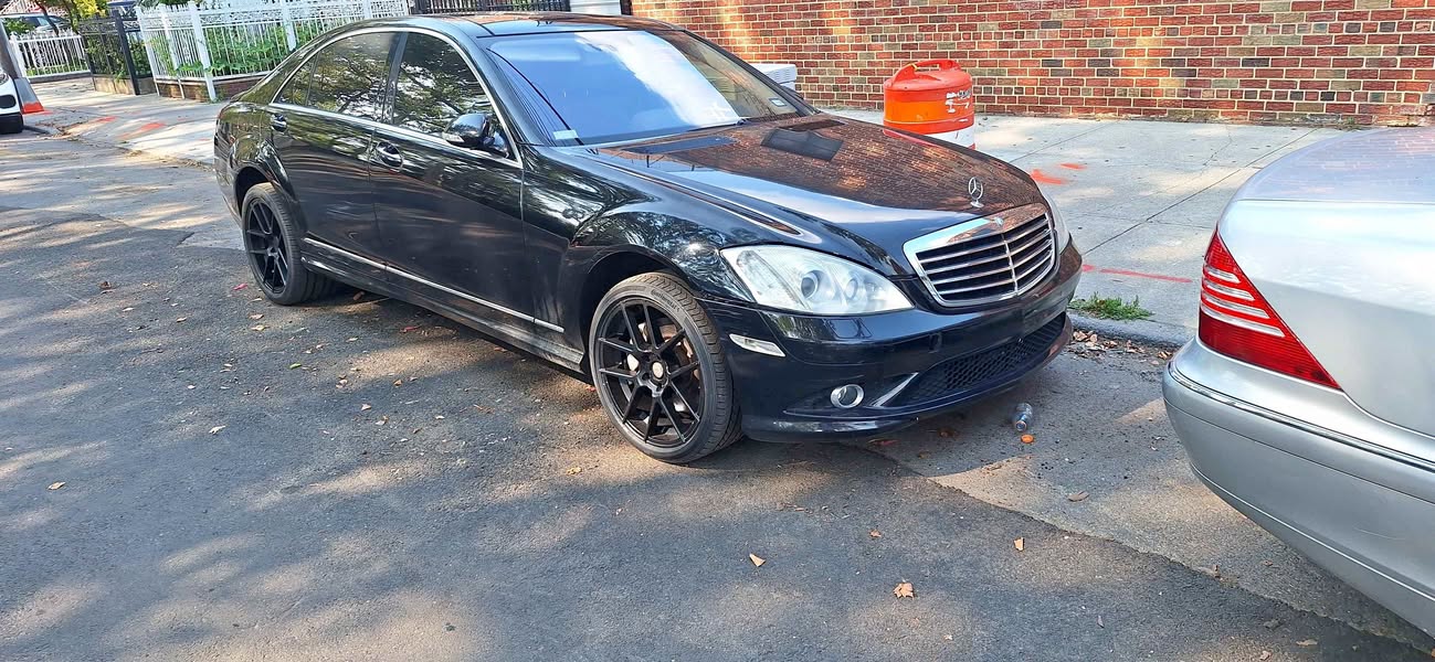 2008 Mercedes-Benz S-Class - S 550 Sedan 4D