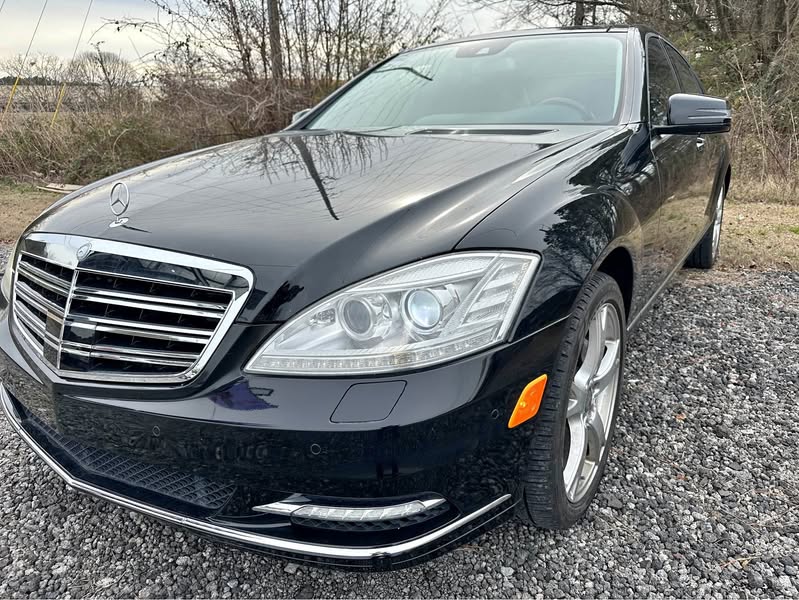 2013 Mercedes-Benz S-Class - S 550 4MATIC Sedan 4D