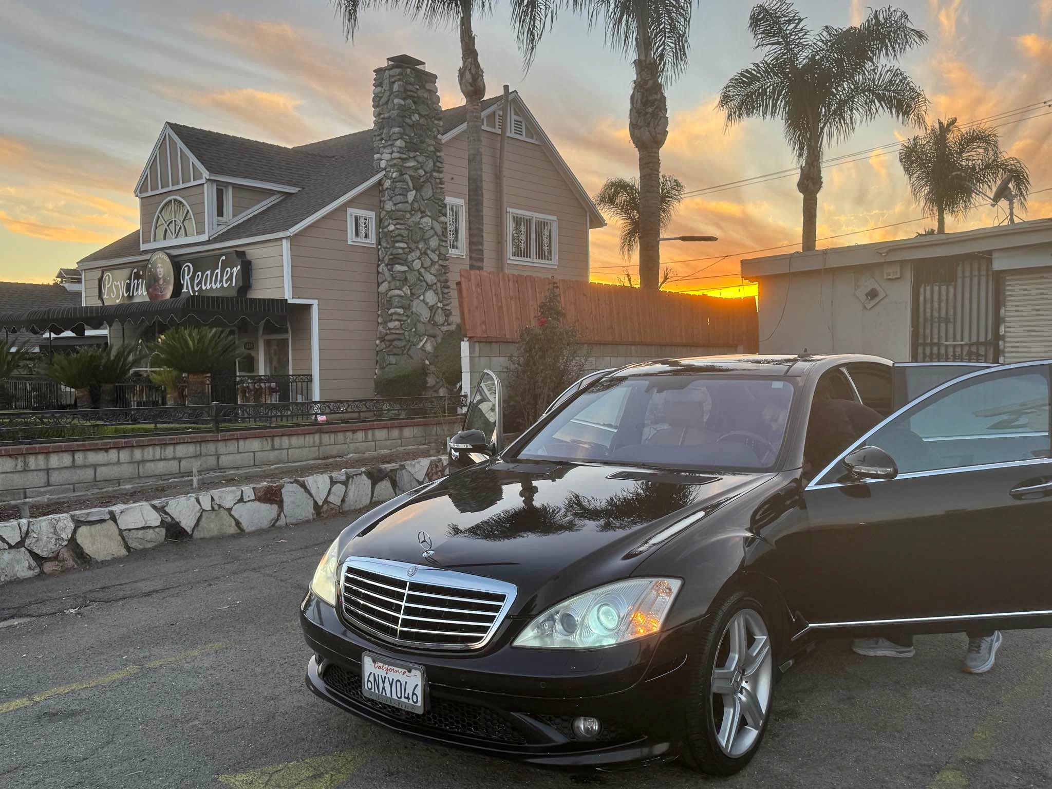 2008 Mercedes-Benz S-Class - S 550 4MATIC Sedan 4D