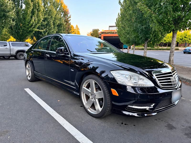 2012 Mercedes-Benz S-Class - S 550 Sedan 4D