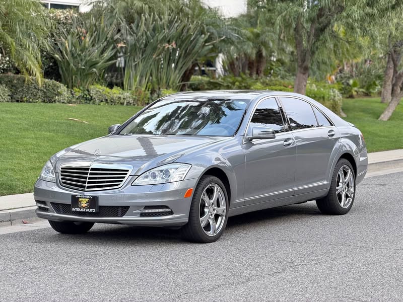 2013 Mercedes-Benz S-Class - S 550 Sedan 4D